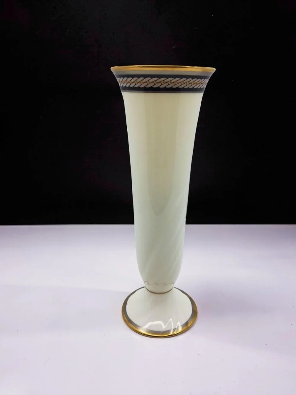 vintage noritake fine china gold trim kings guard collection vase japan